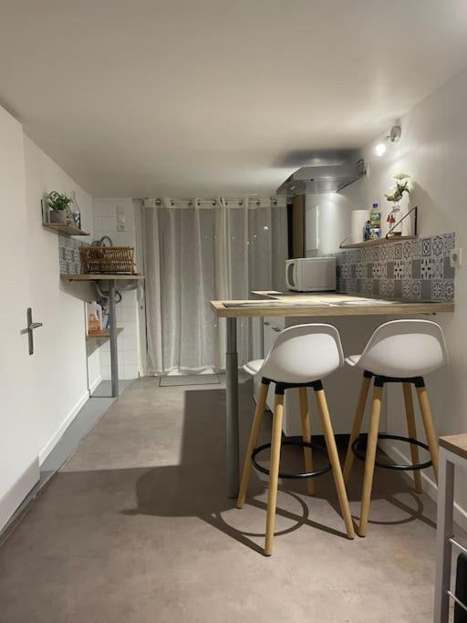 Appartement T1 Renove Gigean Esterno foto